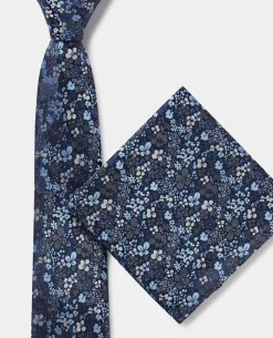 Ditsy Floral Print Tie