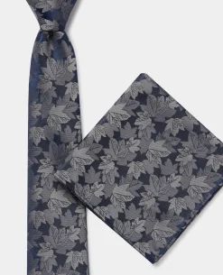 Leaf Cluster Print Tie
